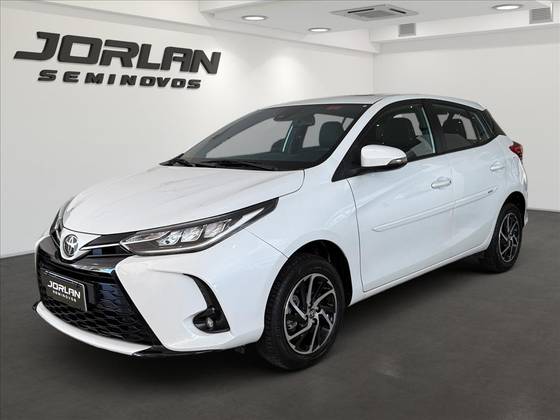 TOYOTA YARIS 1.5 16V FLEX XLS MULTIDRIVE TOYOTA YARIS 1.5 16V FLEX XLS MULTIDRIVE